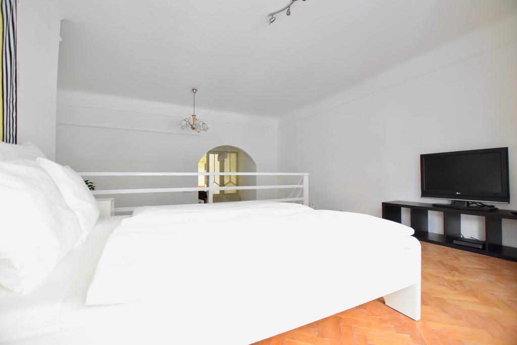 Budget Apartment By Hi5 - Akacfa 4 Budapest Exterior photo