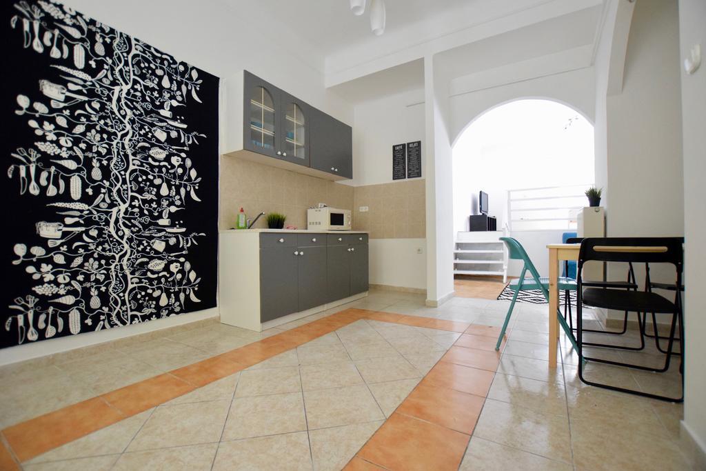 Budget Apartment By Hi5 - Akacfa 4 Budapest Exterior photo